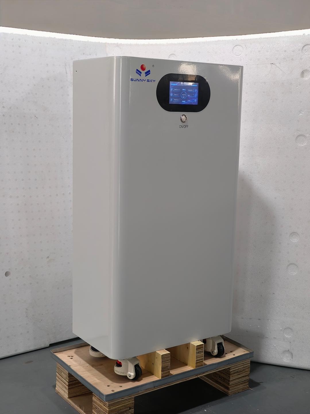Why have lithium iron phosphate batteries become the mainstream energy storage solution? In-depth analysis of their advantages and disadvantages.