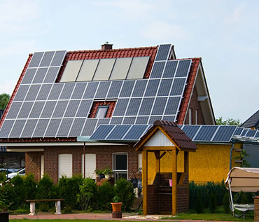  2011 Temple use off-grid solar power generation system